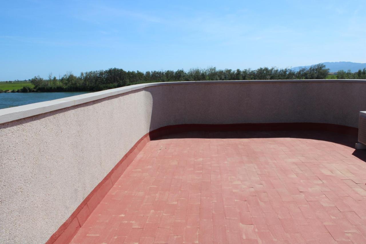 Villa De L'Ebre Deltebre Exterior foto